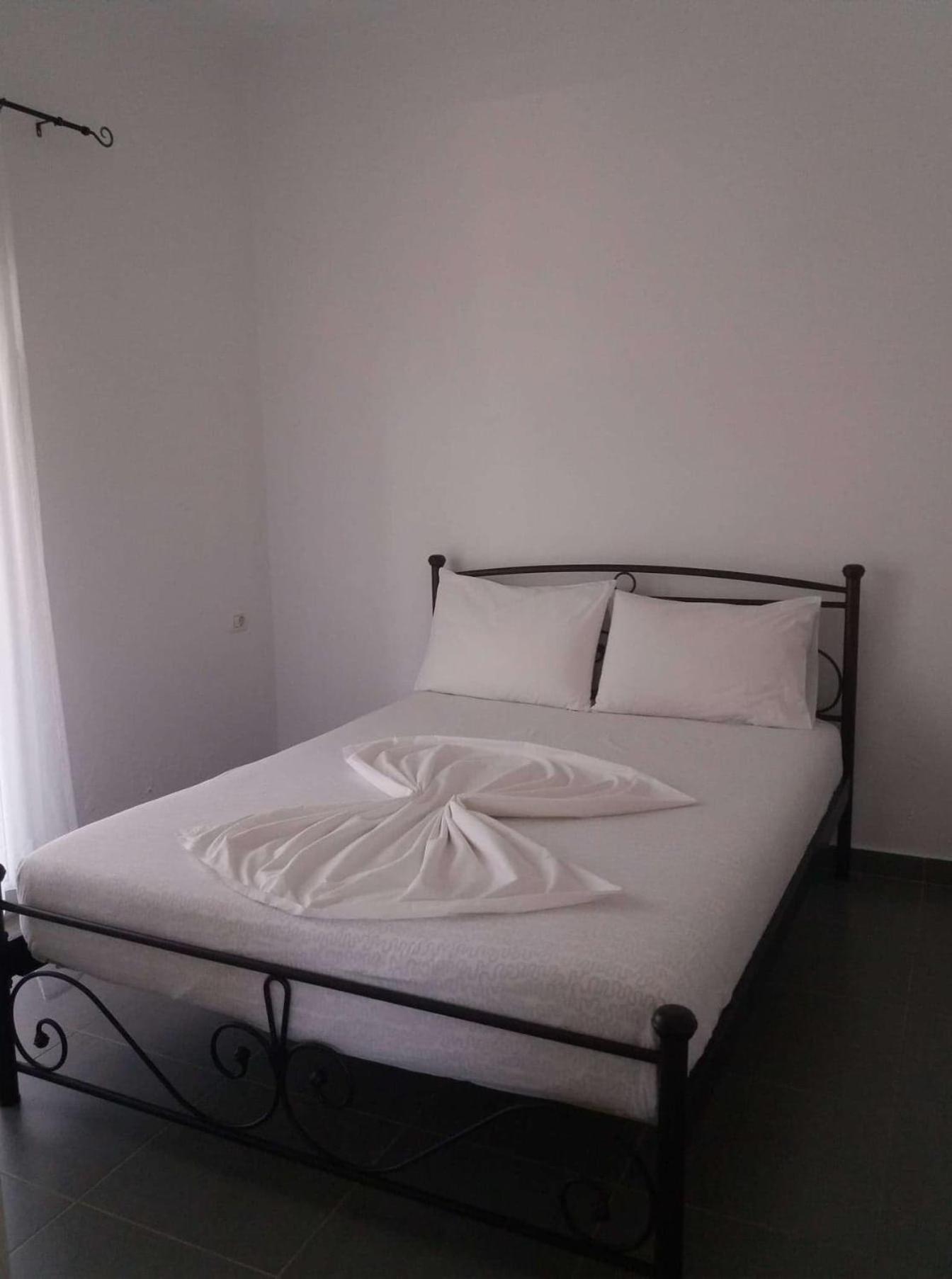 Paradise View Himare Room photo